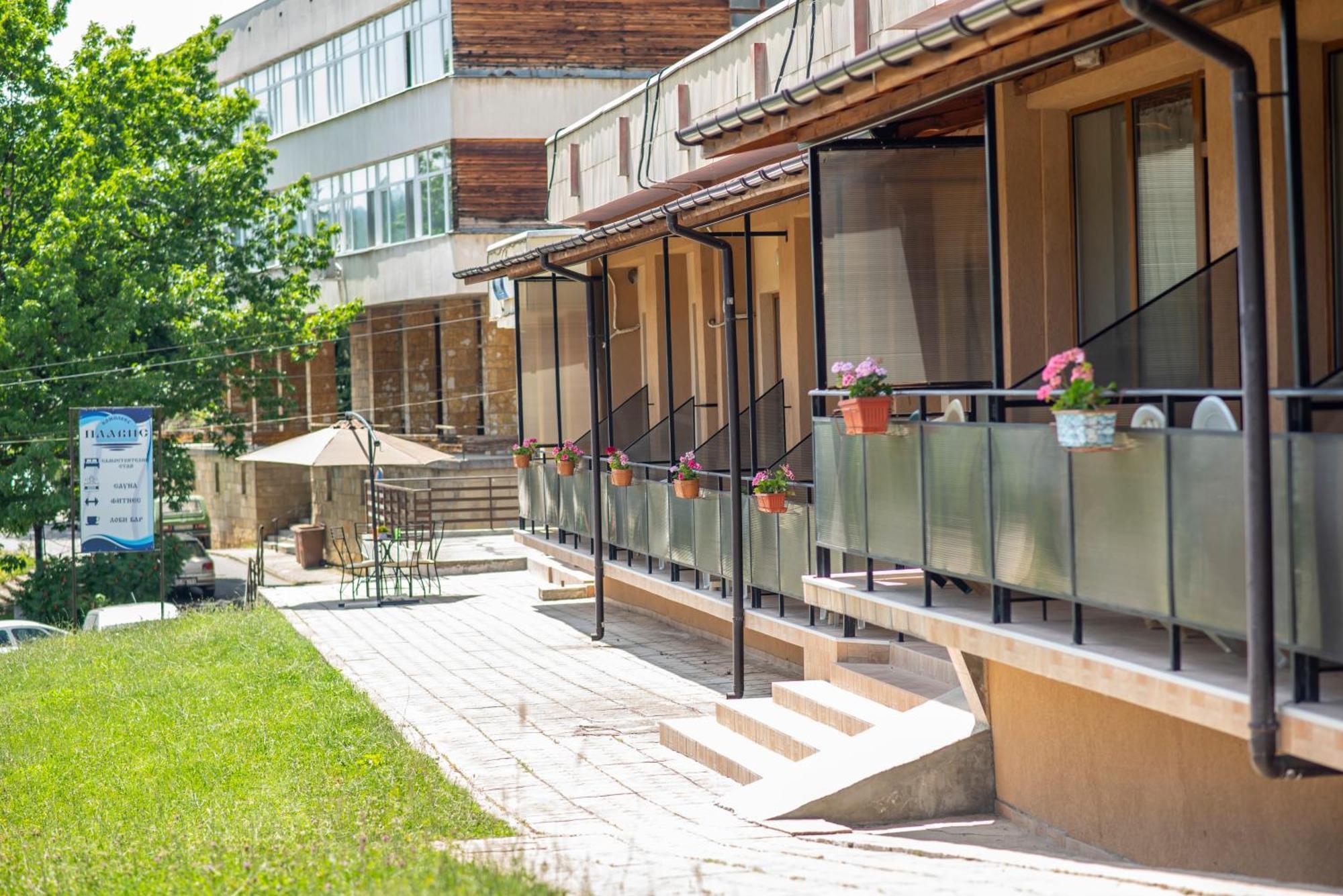 Комплекс Плавис Treavna Exterior foto